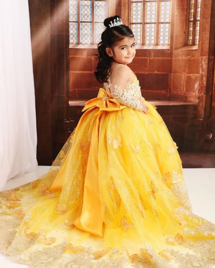 فساتين Quinceanera الصغيرة الصفراء من حبيبته ، فساتين حفلات موسيقية مكسيكية ، مزخرف من التول ، فساتين حفلات زفاف على شكل فراشة