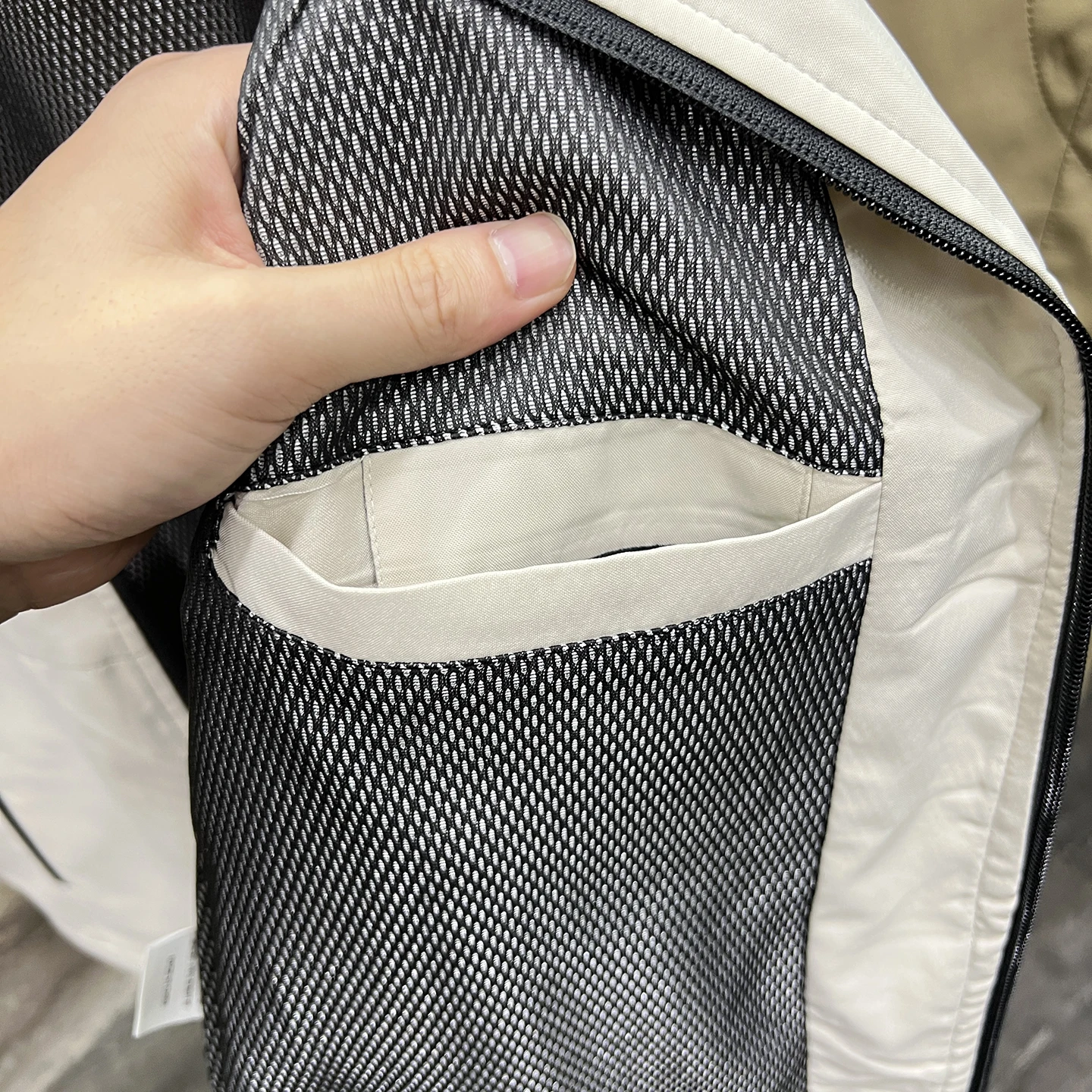 Outdoor Men's Fashionable Windproof Waterproof Fishing Vest Silver Ion Heat Reflection Stand Collar Autumn Season Sportswear