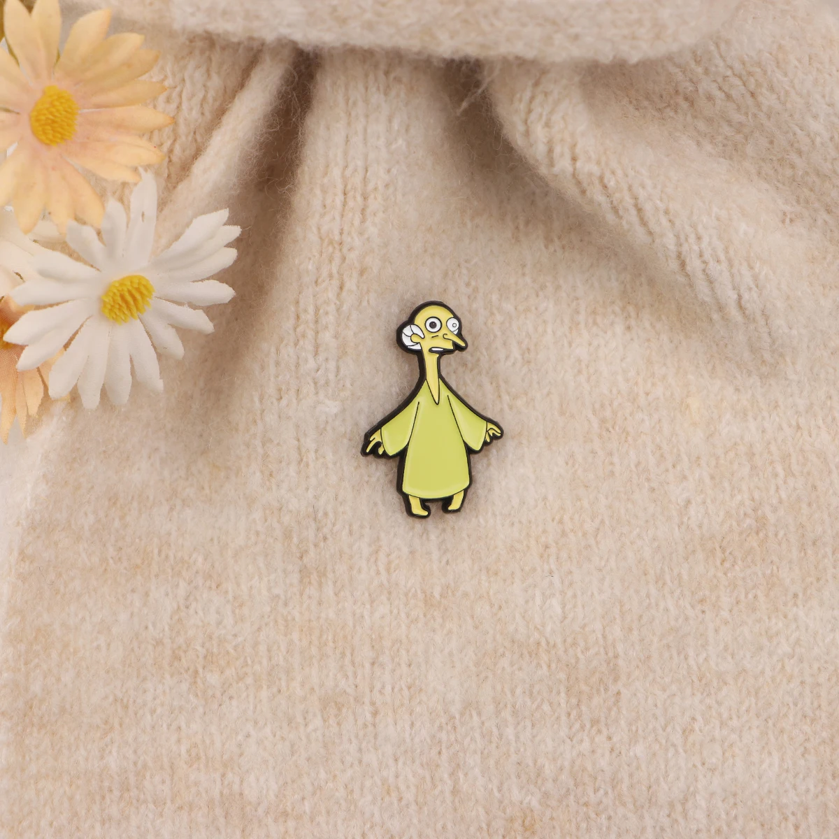 Cartoon Family Enamel Pin Funny Old Man Brooch Pines Lapel Pins Badge on Backpack Clothes Accessories Anime Jewelry Holiday Gift