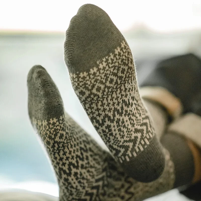 Maden Vintage 1/2/4/6pcs Mid-Kalf Sokken Winter Dikker Warme heren Gebreide Sokken Mode Fair Isle Kerst Kousen voor Laarzen