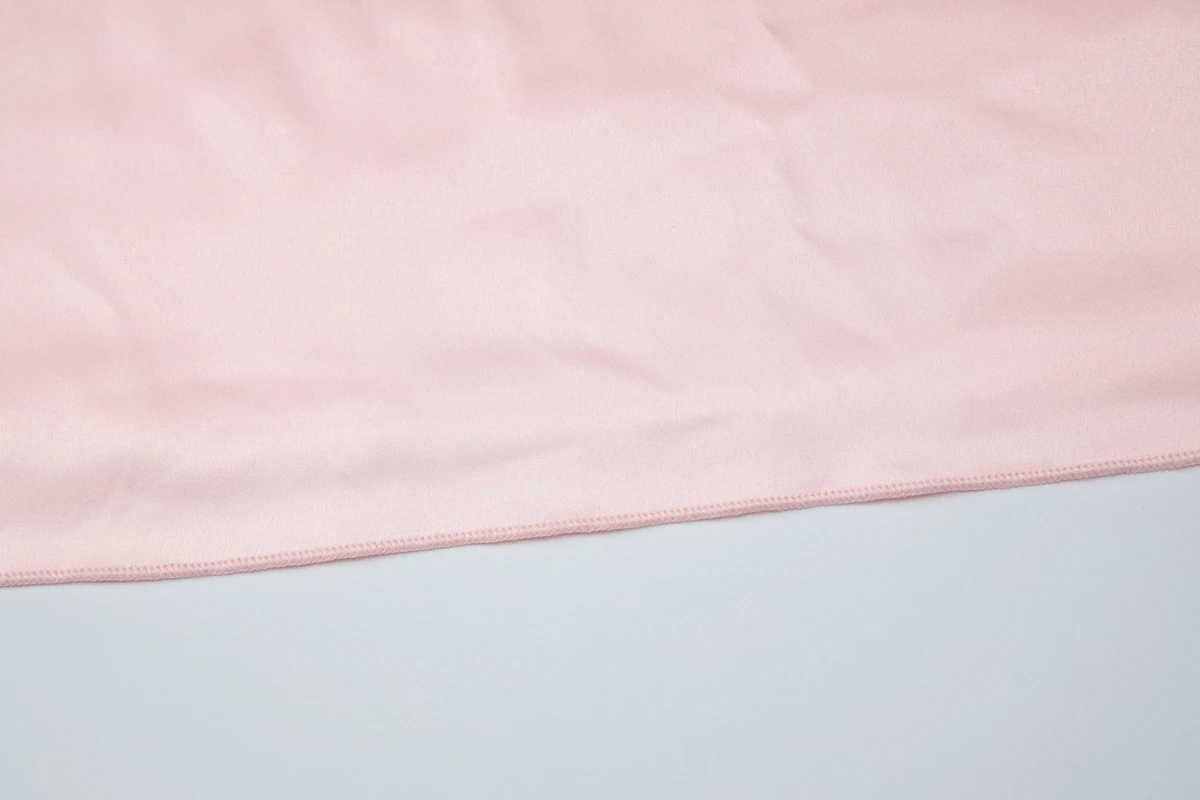 Hugcitar Modisches Neckholder-Top mit Schnürung, Rückenfreies, Unregelmäßiges, Einfarbiges, Sexy Crop-Top für Damen, Niedliche Kleidung für Strand, Urlaub und Party – Detail 6