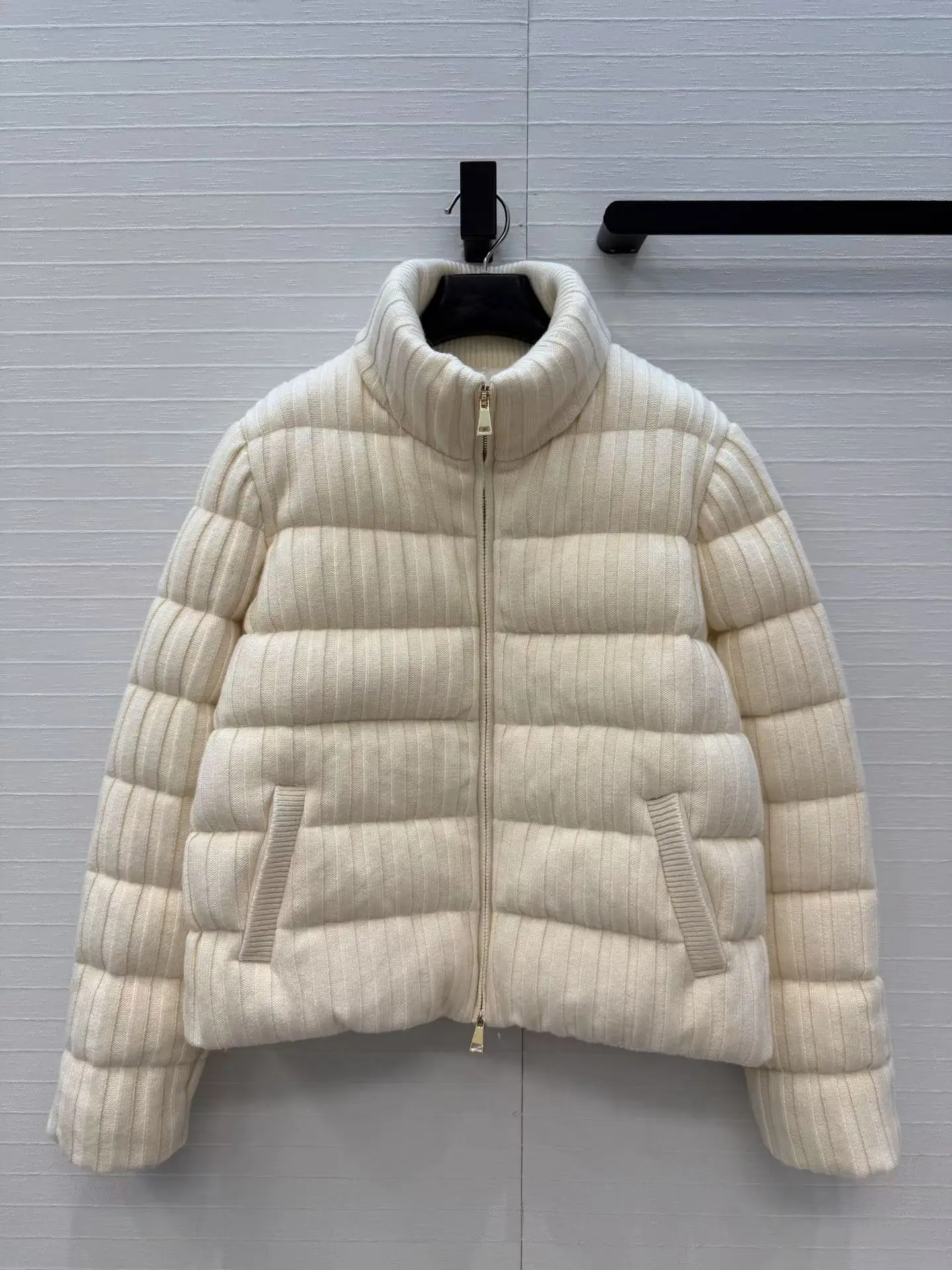 Women Early Autumn Ribbed Wool Knit Stand Collar Down Jacket 90% White Duck Down Vintage American Casual