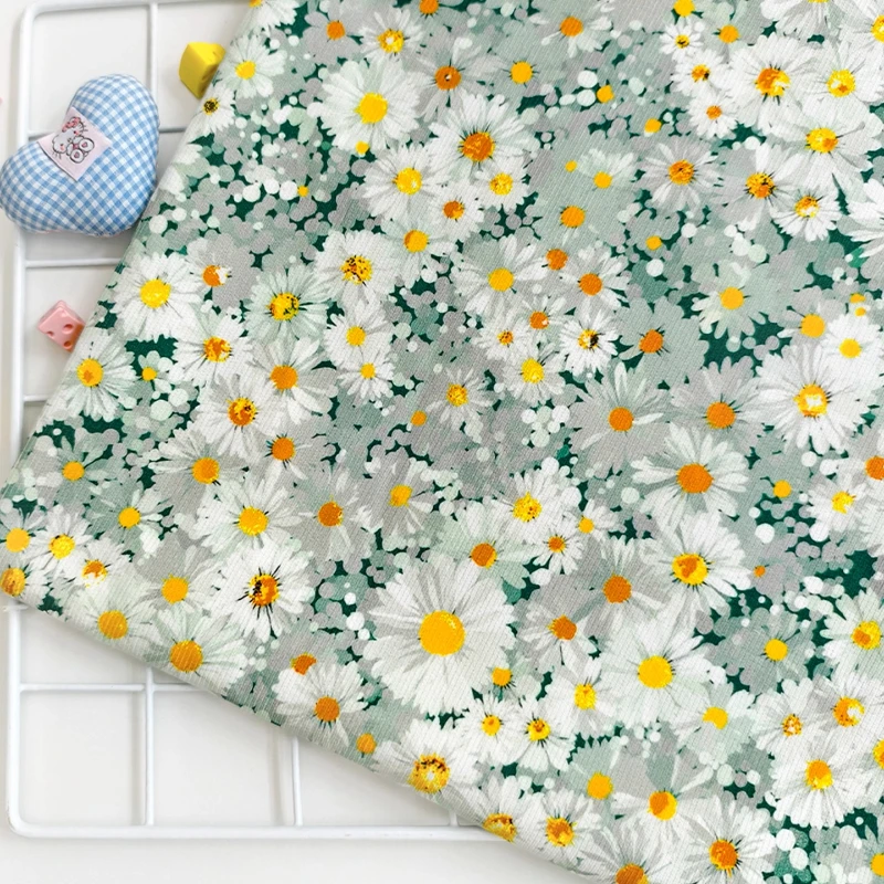 

Светло-зеленая вельветовая ткань из 100% хлопка с принтом ромашки, свежий стиль, сделай сам, приятная для кожи, швейная одежда, женское платье, атласная ткань