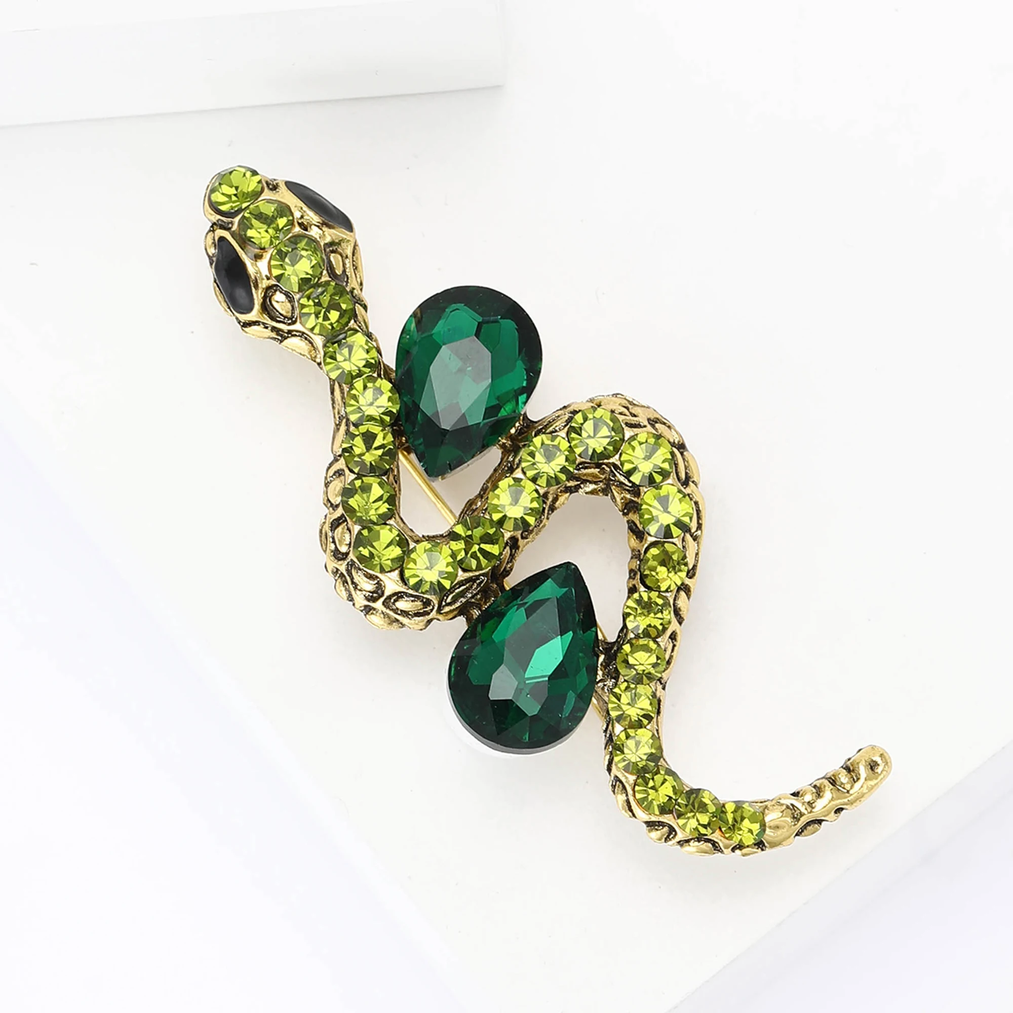 Vintage Rhinestone Snake Brooches for Women Unisex Animal Pins 2-color Available Office Party Accessories Gifts