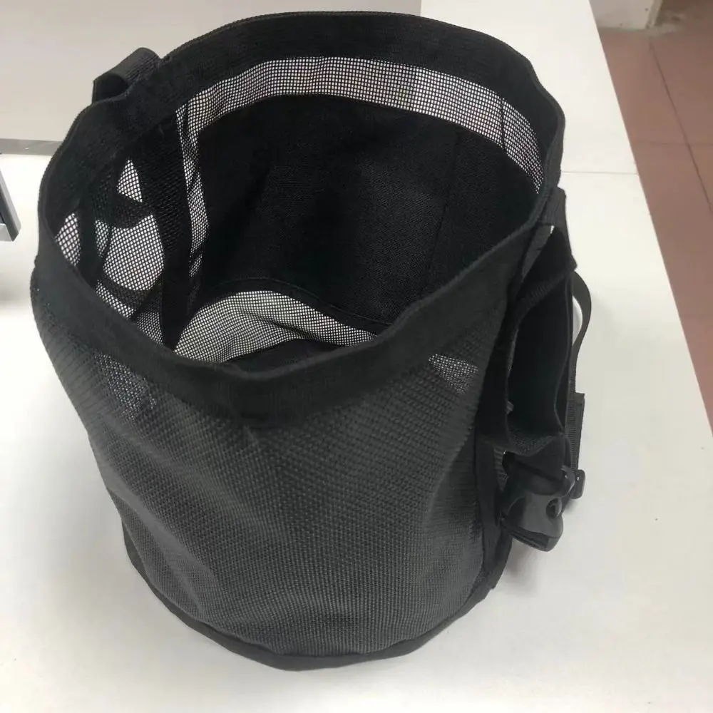 bolsa-portatil-para-alimentacao-de-cavalos-a-prova-de-vazamentos-com-alca-ajustavel-bolsa-de-feno-respiravel-com-boca-de-malha-para-grama-seca