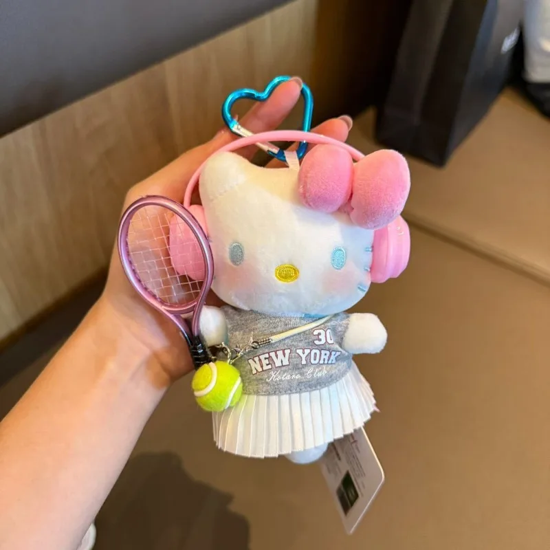 2025 Sanrio Cartoon Hello Kitty Plüschpuppe Schlüsselanhänger Anhänger Tagesrucksack Kawaii Modeaccessoires Kinder Festival Geschenk