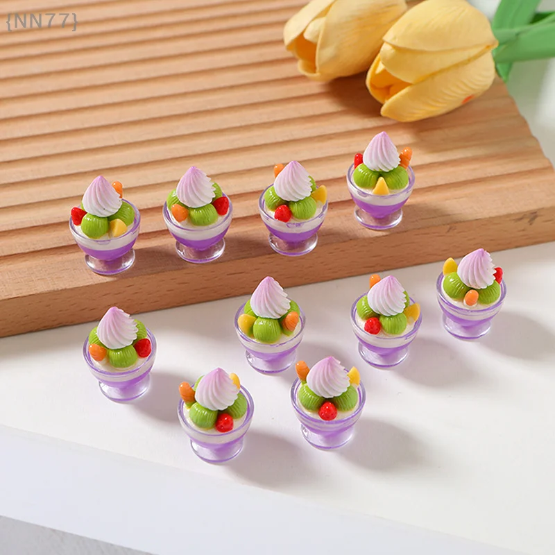 6 ชิ้น ของเล่นตุ๊กตาจิ๋ว ถ้วยครีมและไอศกรีมซันเดย์ - โมเดลขนมหวานจิ๋ว อุปกรณ์ตกแต่งบ้าน {NN77}