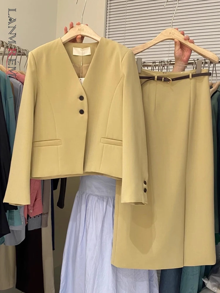 

LANMREM 2 Pieces Sets For Women V Neck Blazer Coat + Long Length A-line Split Skirts Female Suit Set New Office Lady 2DA5311