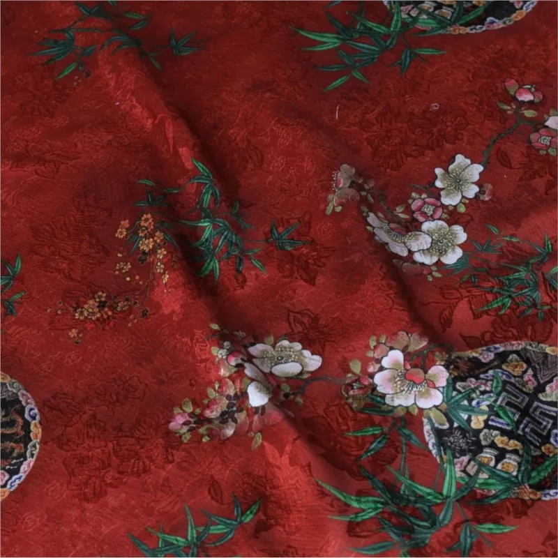 

Традиционная китайская и старая ткань Cheongsam с принтом, ароматная чернилами, новый жаккардовый классический красный цвет.