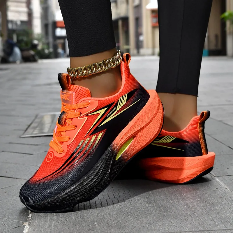 

Outdoor Running Shoes Men Lightweight Anti-slip Wear-resistant Casual Shoes Men Lace-up Sports Breathable Sport Shoes Men