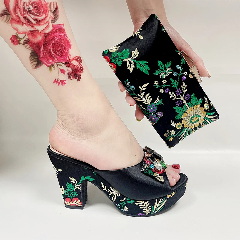 Fashionable Top Italian Designers 2023 Luxury Elegant Clutch Bag Embroidery Bright Diamond Summer Party Women's High Heels Shoes