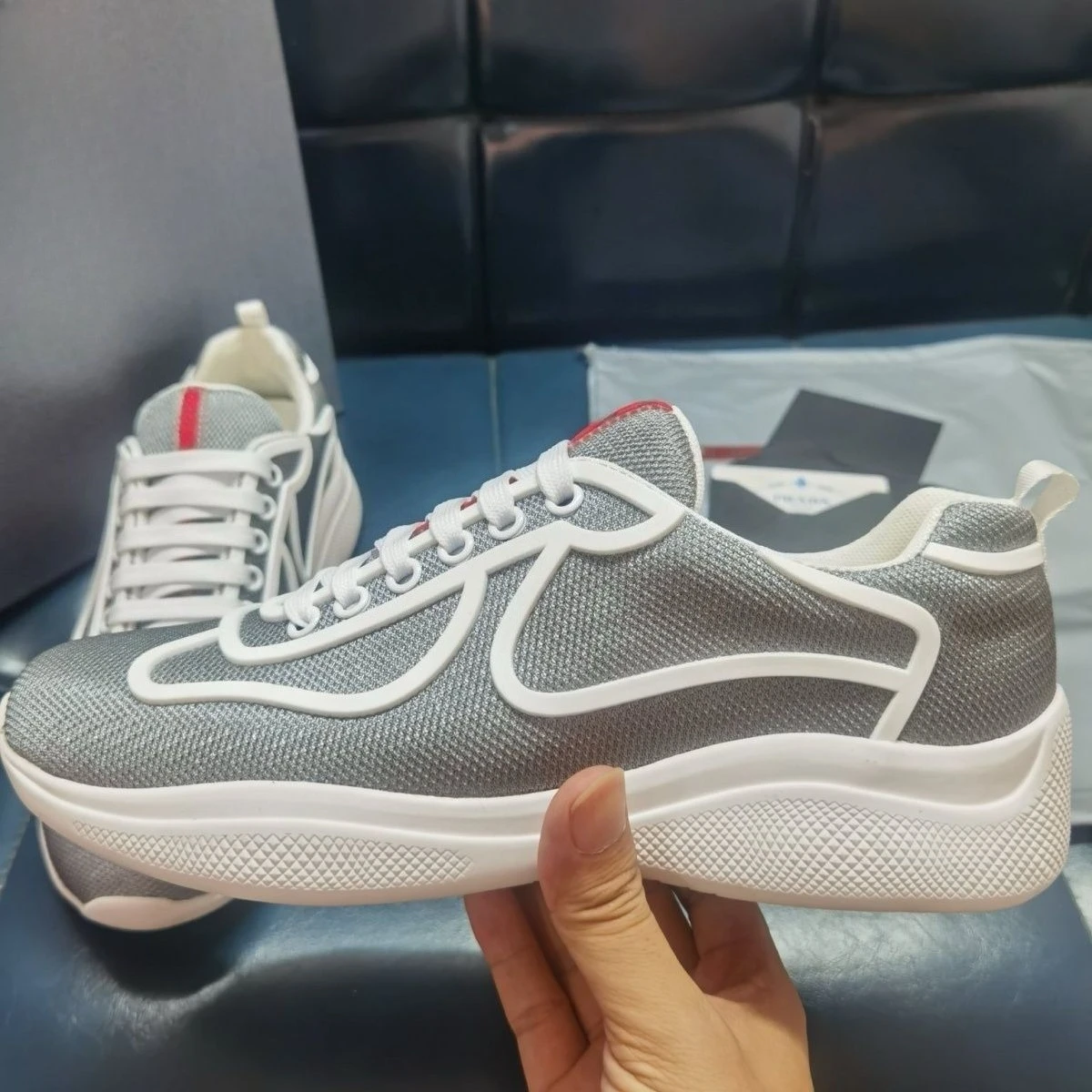 أحذية رياضية P الراقية الجديدة، أحذية شبكية مسامية، أحذية كاجوال مريحة، أحذية لوحية، أحذية جلدية، أحذية جري عصرية