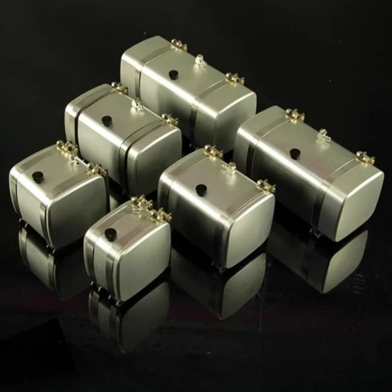 

Металлический масляный бак, резервуар для хранения гидравлического масла для 1/14 Tamiya RC Truck Trailer Wywrotka Scania Benz Actros Volvo MAN DIY Запчасти