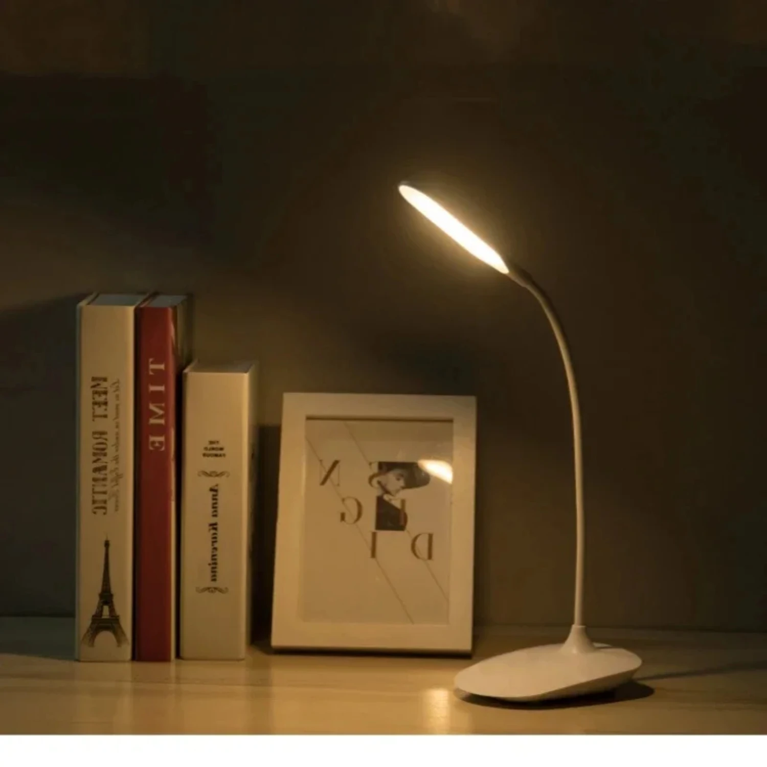 USB Recarregável Desk Lamp, Foldable Reading Lights, escurecimento Eye Protection, Bedroom Study Table Lighting, Novo