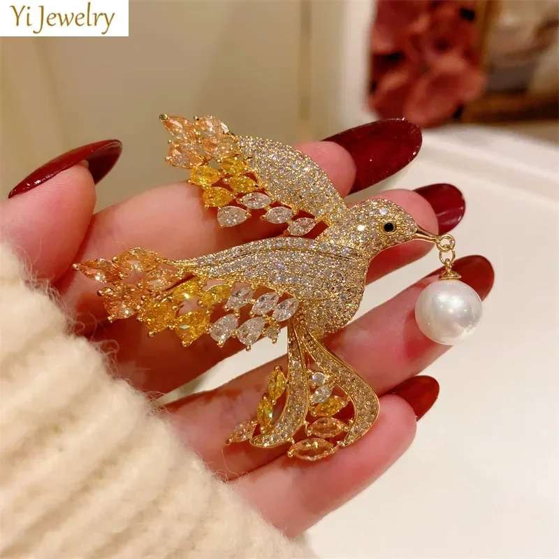 

Luxury Women's Silver Gold Color Stud Earrings Zirconia Copper C-Shape Feather Design for Dinner Party Unique Jewelry Accessory