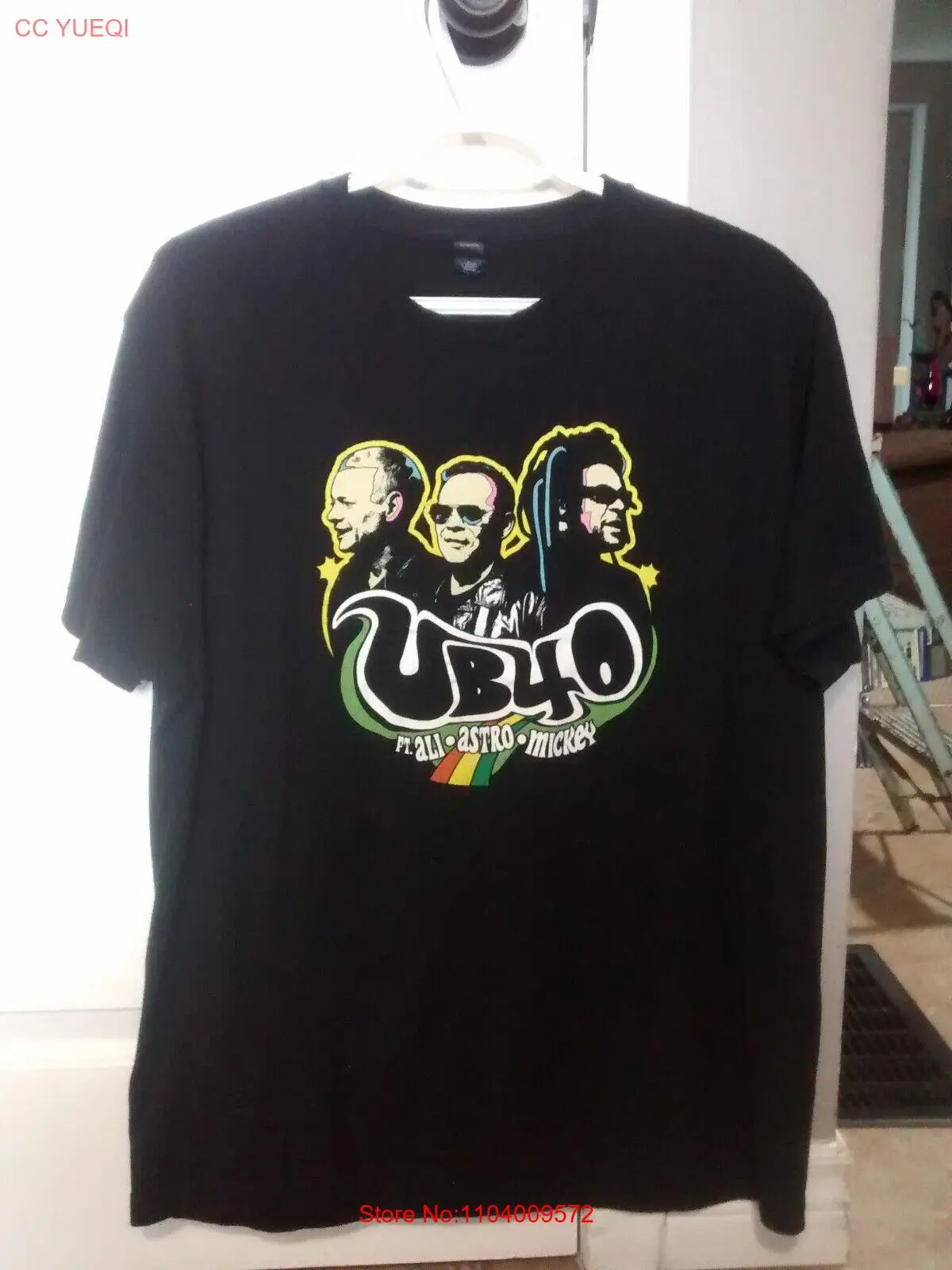 UB40 2016 LABOUR OF LOVE 1 & 2 TOUR SIZE LARGE T-SHIRT!