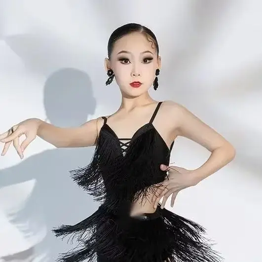 vestido-de-baile-latino-con-flecos-para-ninas-ideal-para-rumba-salsa-tango-y-samba-con-detalles-de-borlas-para-competiciones-y-bailes-de-salon