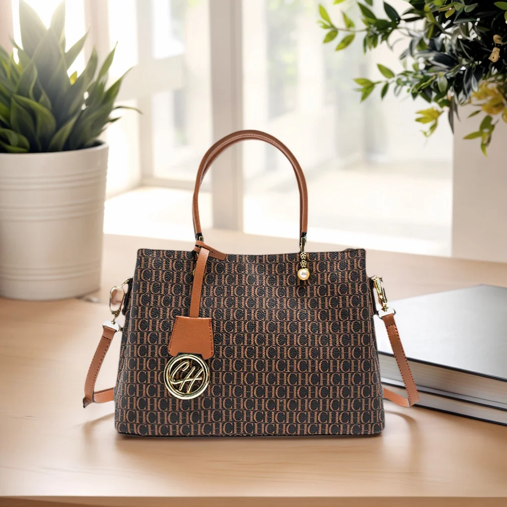 Letter Printed Handbag Light Luxury Brand Letter Pendant Design Fashionable High-quality PU Leather Tote Bag