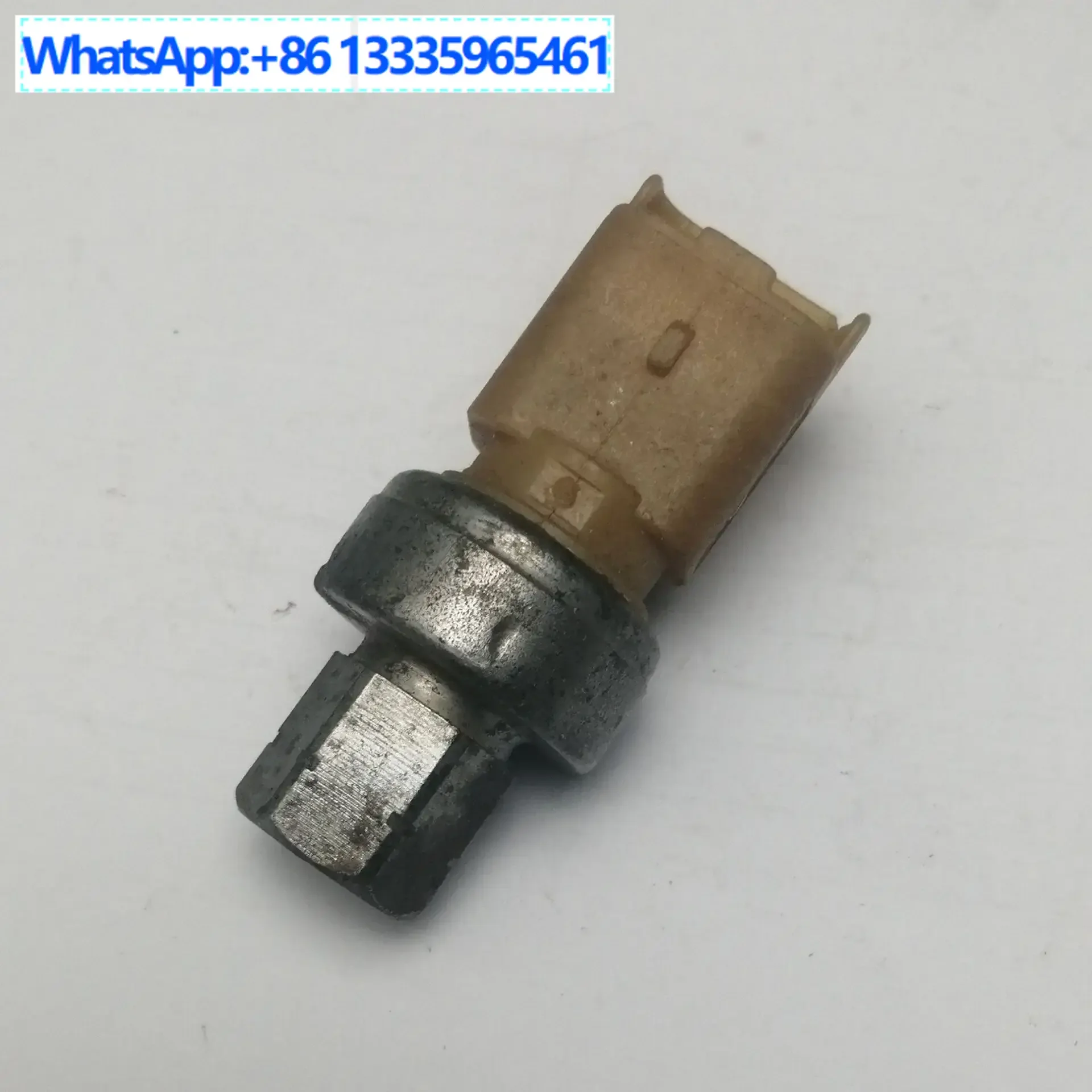 

52CP10-06 9647971280 52CP32-04 9653027380 High voltage switch pressure sensor