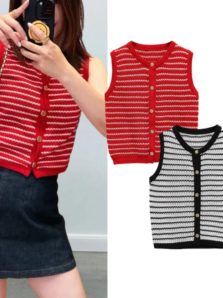 

Sweet Sle Women's Faionable Embroidered Svel round Ne Vest Top Summer New Arrival Single Button Trim Design