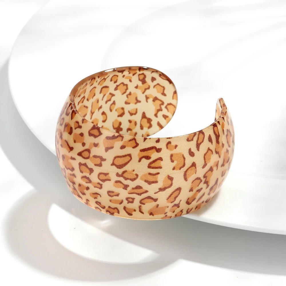 Vintage Harz-Leoparden-Armreif, breit, offen, modische Acryl-geometrische runde Manschettenarmbänder, Damenschmuck, Geschenke – Detail 8