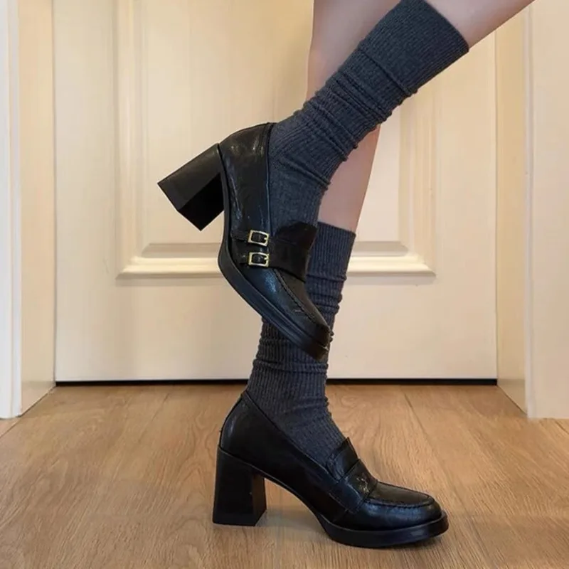 الانزلاق على كتلة كعب حذا فردي للسيدات جديد ساحة تو عميق الفم حزام مشبك عدم الانزلاق عالية الكعب للخريف