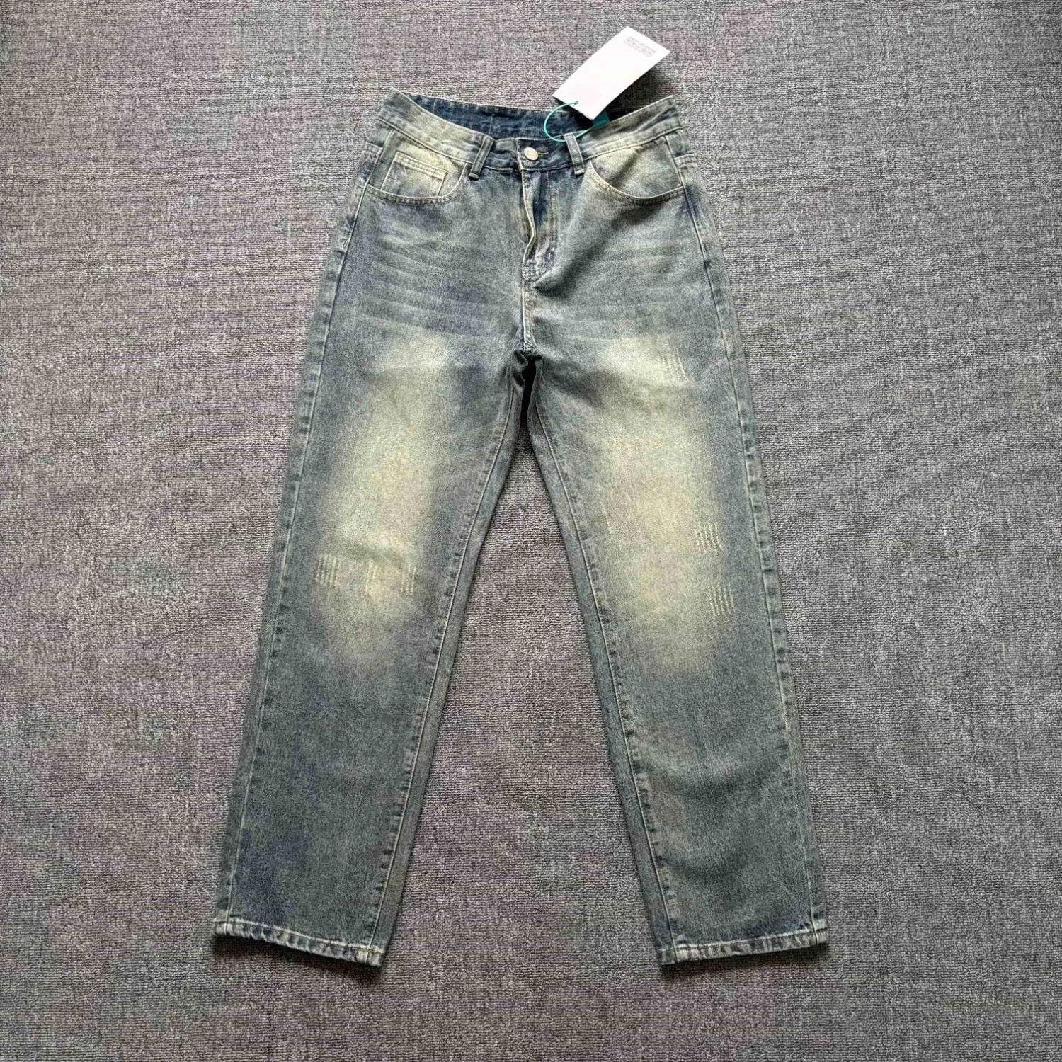 

Новые американские джинсы в стиле ретро для мужчин, модные, универсальные, свободные повседневные брюки, стильные прямые штаны.