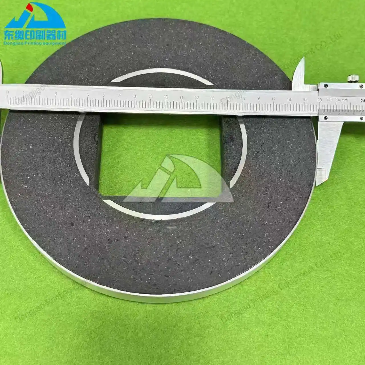 Тормозная колодка для печатного оборудования Heidelberg, внешний диаметр 202 мм, внутреннее отверстие 80x80 мм, 202x80x20 мм