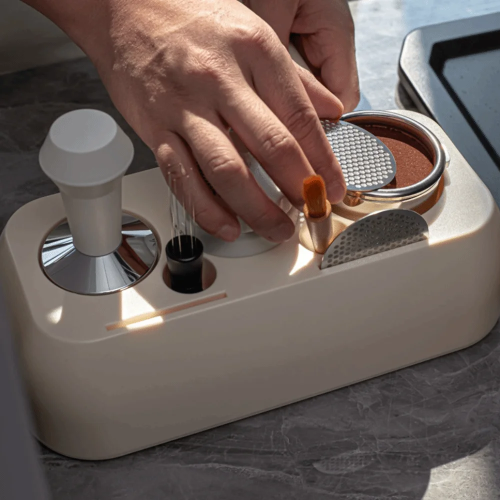 

Durable Universal Coffee Tamper Station Non Slip Base ABS Espresso Tamper Holder 51-58mm Coffee Portafilter Storage Rack Cafe