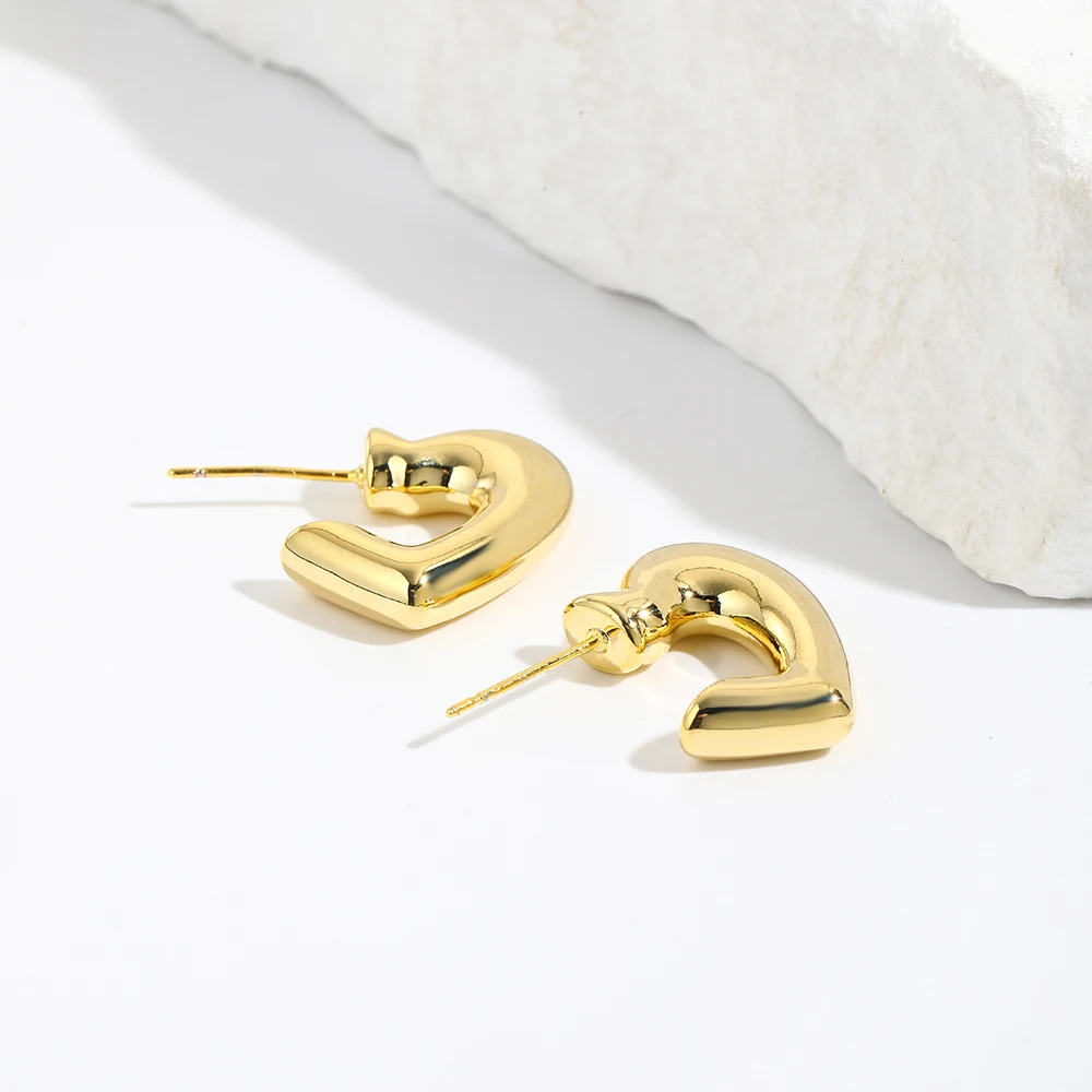 18K Gold Plated Sweet Half Heart Charms Fashion Stud Earrings For Women Jewelry Luxury Party Girls Unusual Gifts image 4