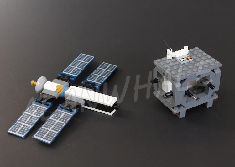 436pcs City Lunar Modular Space Station Satellite Shuttle Lab Living Module 11386 Building Block Toys Compatible With Model