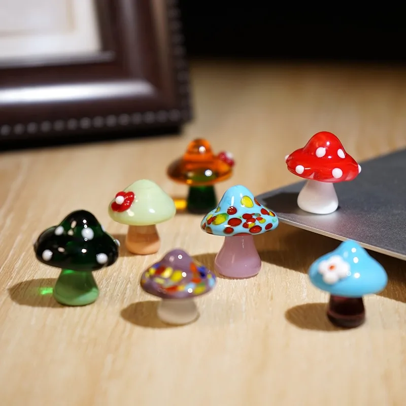 Mushroom Family Handcrafted Glass Figurine Computer Screen Edge Car Interior Decor Handmade Bonsai Landscape Miniatures Ornament