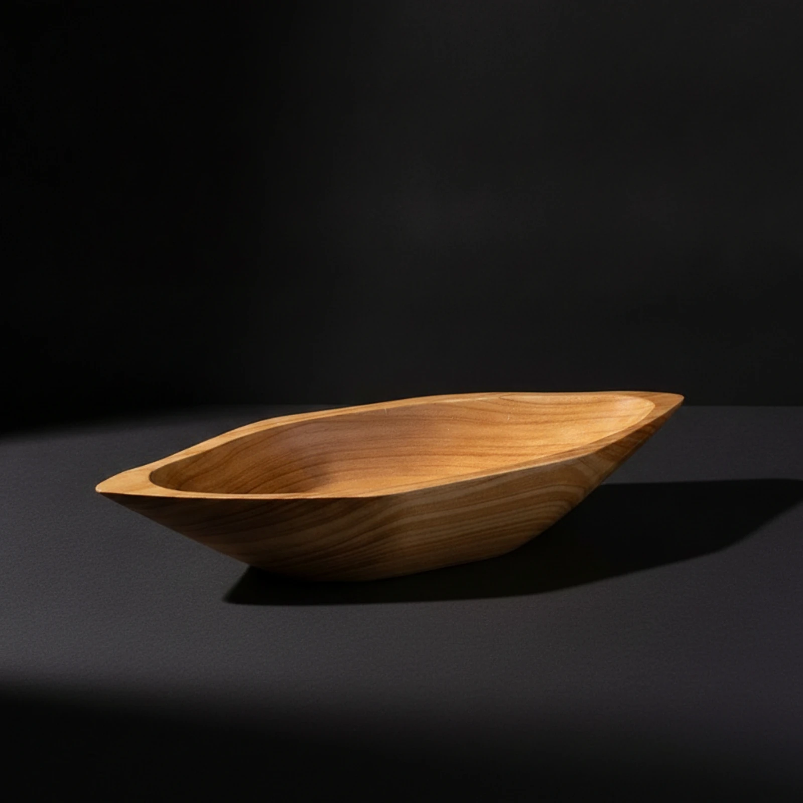 Acacia Wood Tray Natural Boat-Shaped Tray Wooden Fruit Bowl Interesting Shape Unique for Dining Table, Home Decor