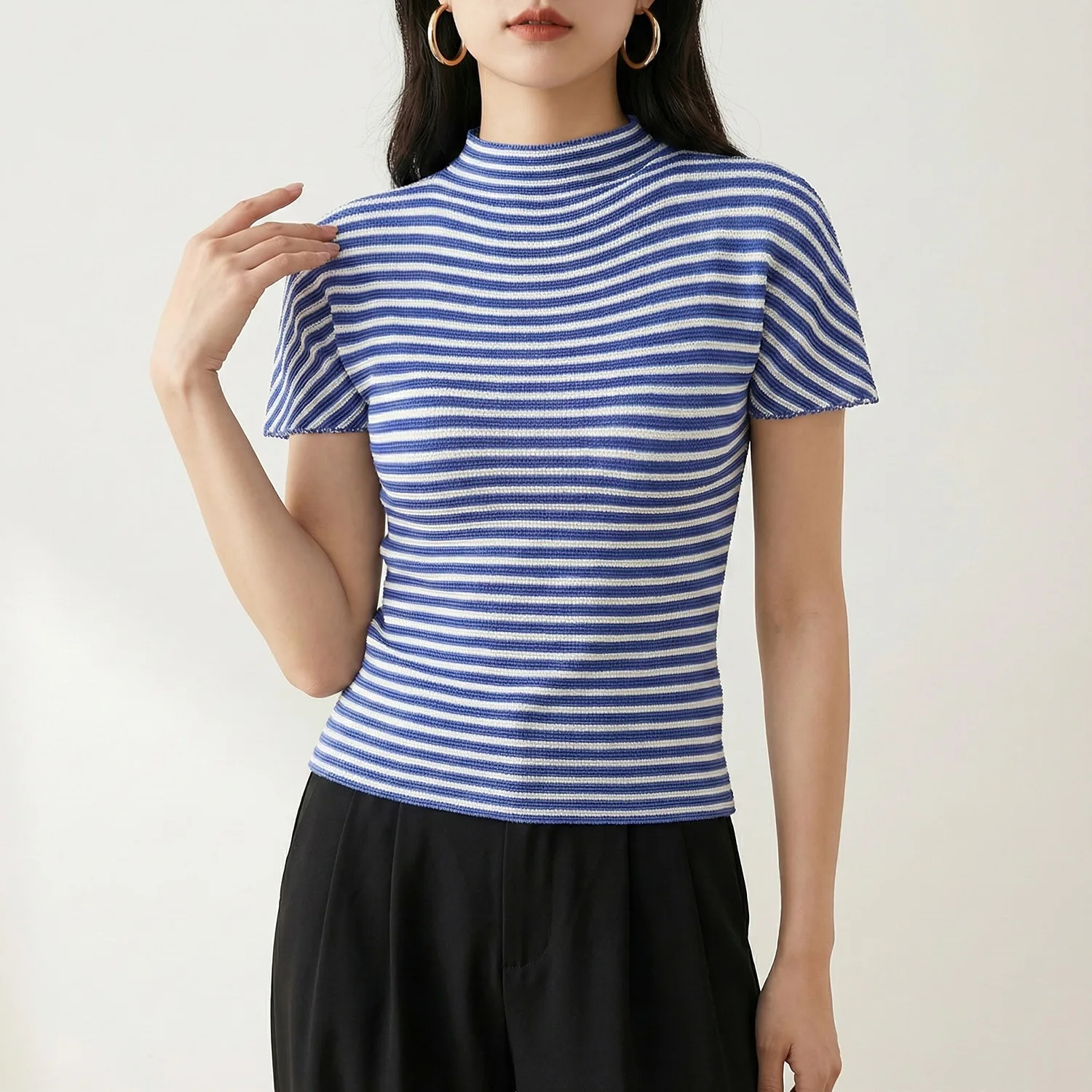 Miyake Pleated 2026 Summer Collection: Women's Short-Sleeve Fitted Blue and White Striped T-Shirt with A Pleated Half-Turtleneck