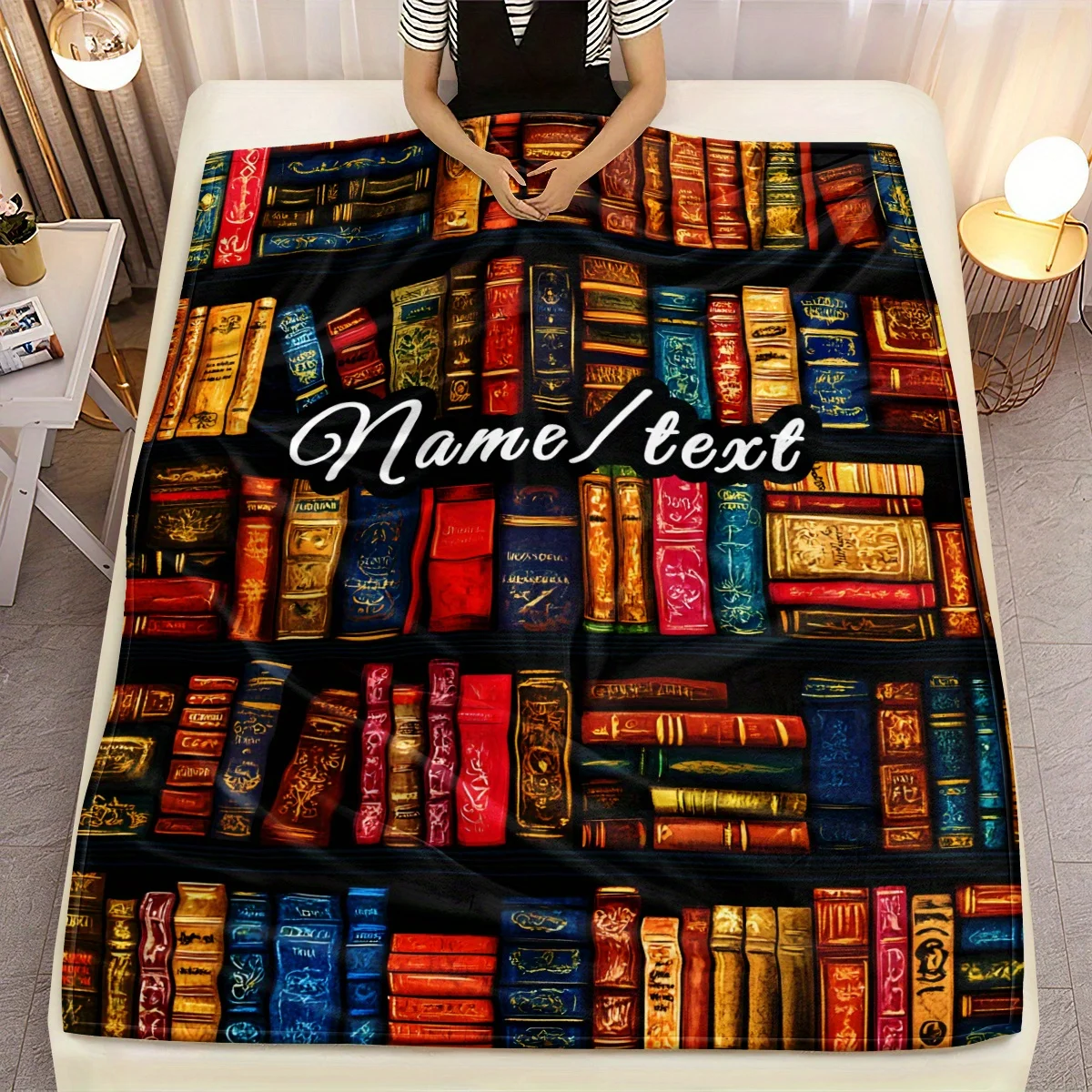 Personalized book enthusiast blanket with a soft flannel parabolic shape with a customized name, lightweight and warm, suitable
