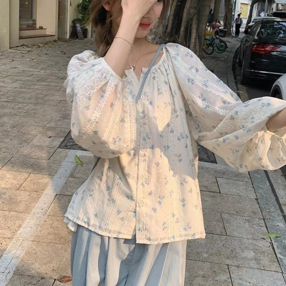 Blusa de manga larga plisada de estilo coreano Ins blusa Floral de encaje dulce camisa Casual suelta mujer primavera otoño