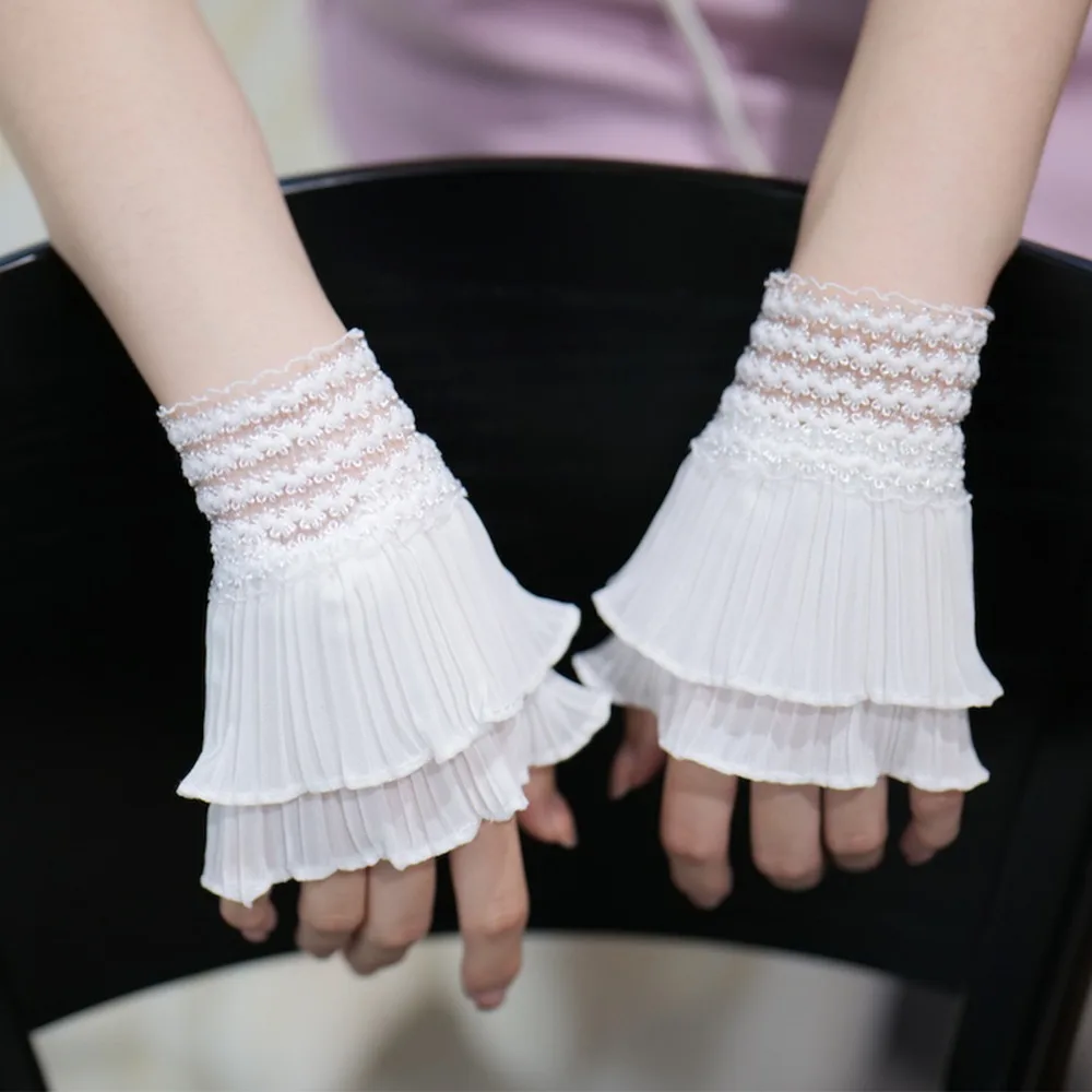 韓国風プリーツスリーブ 女性用 ホワイトフローラル 取り外し可能なスリーブ 女性用アパレルアクセサリー