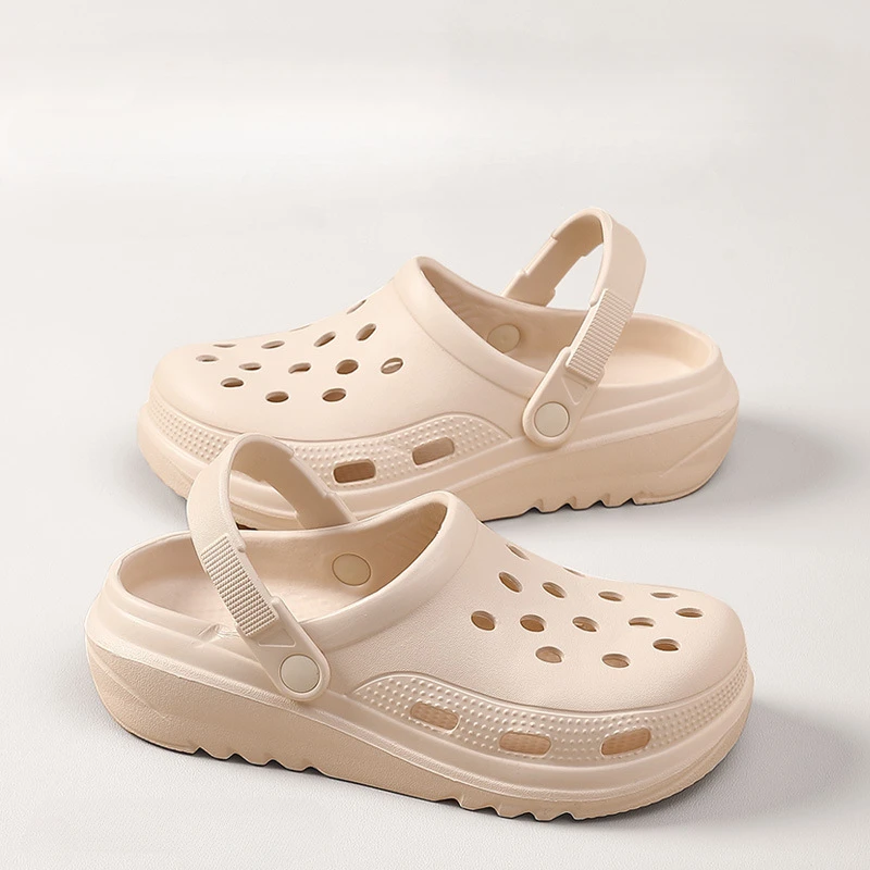 Amante verano sandalias de playa antideslizantes gruesas cuñas de moda perforadas sandalias EVA zapatillas zapatillas de andar por casa