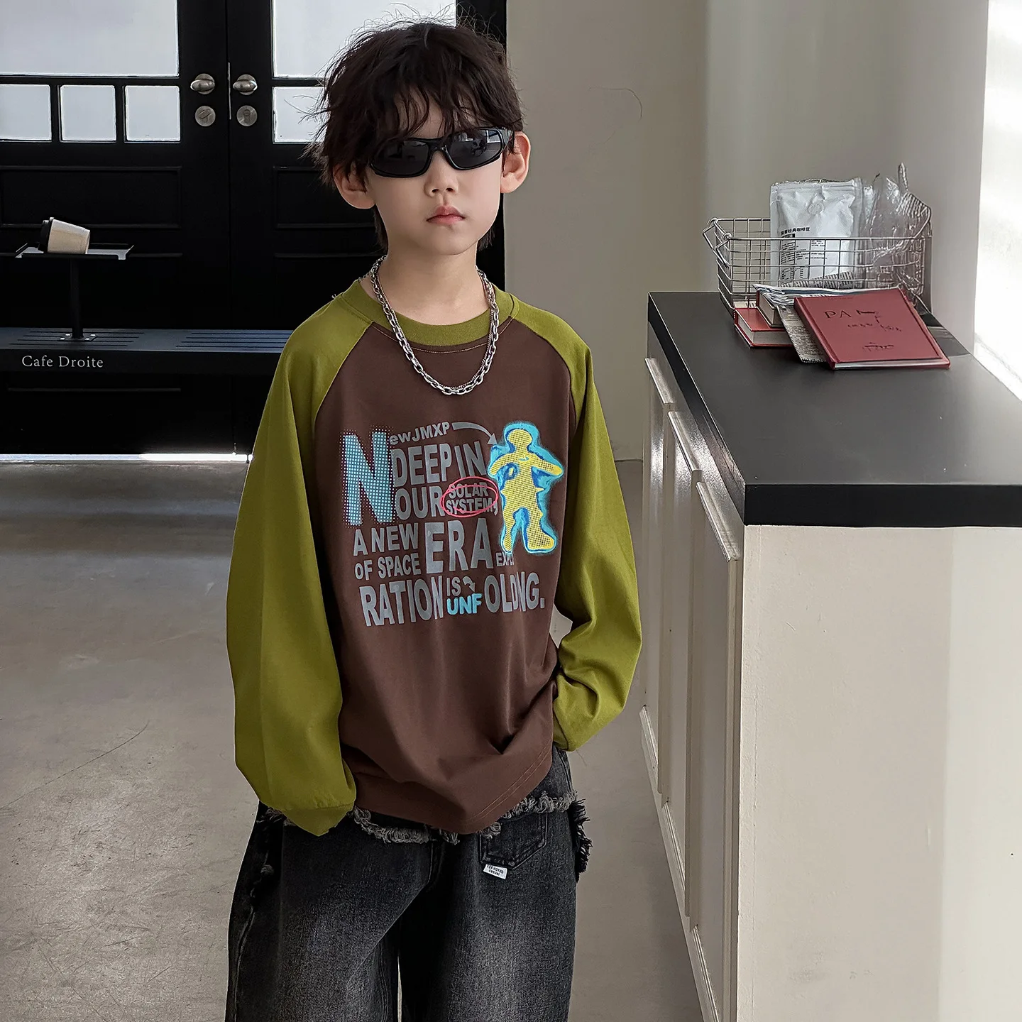 

Autumn New Boys Fashion Casual Letter Print Long Sleeved T Shirt 2025 Children Clothing Boys Cartoon Loose American Style Top