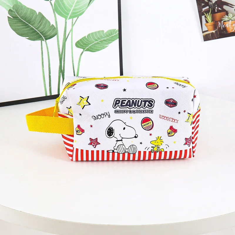 Snoopy Makeup Bag Cute for Women Zipper Large Solid Color Cosmetic Bag Travel Make Up borsa da toilette sacchetto di lavaggio Pen Pouch Pu