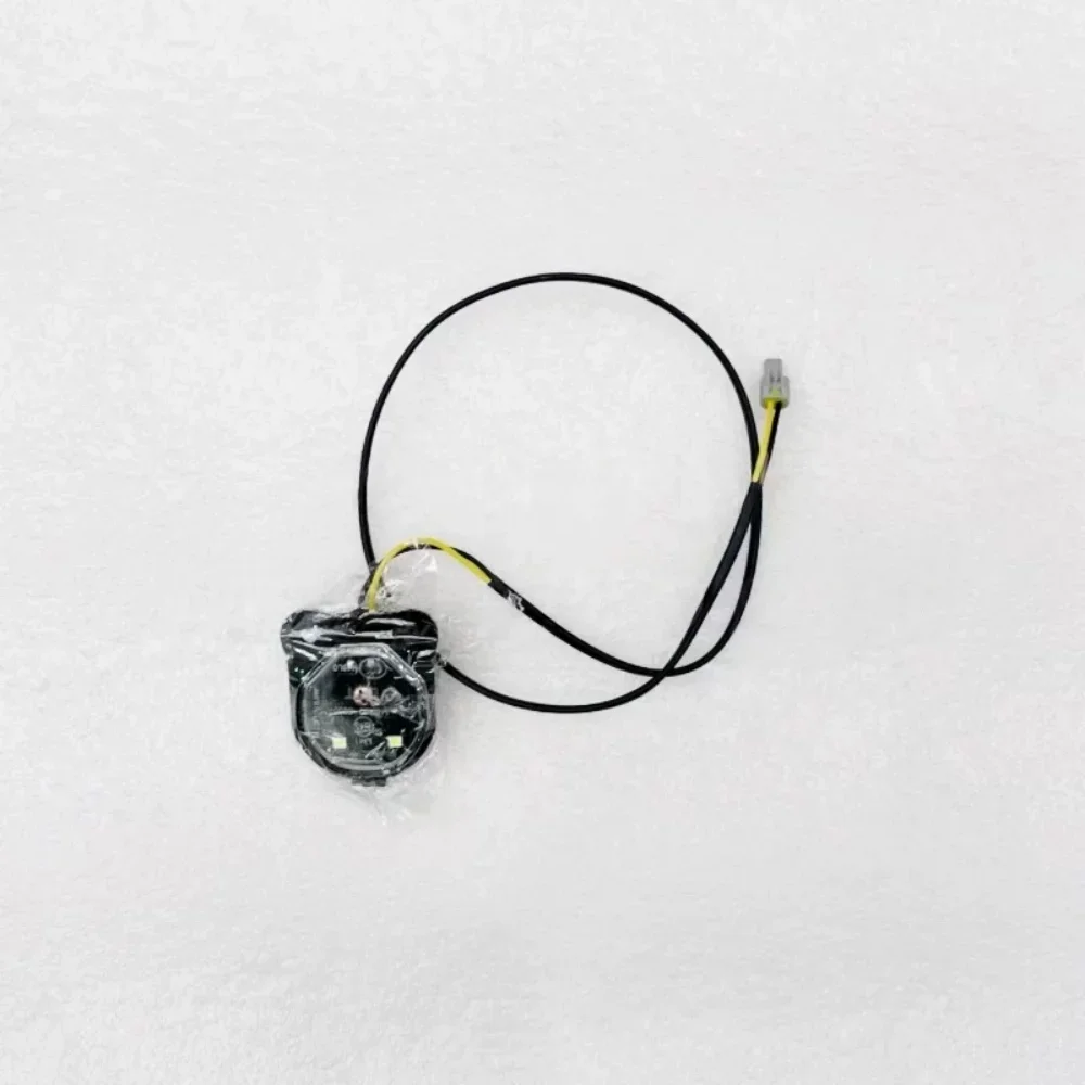【Precise Fit】Rear Fender Mounting Bracket, Rear License Plate Light Bracket, and Rear Reflector for QJMOTOR SRK921RR
