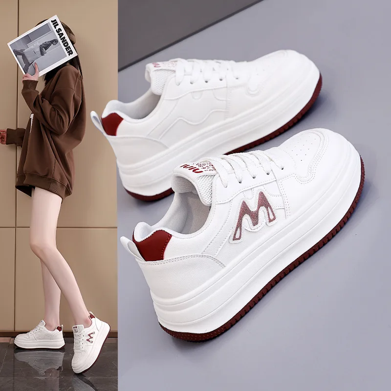 

Women Vulcanized Shoes with Soft Leather and Thick Sole New Popular Sports and Leisure Height Increasing Versatile Board Shoes