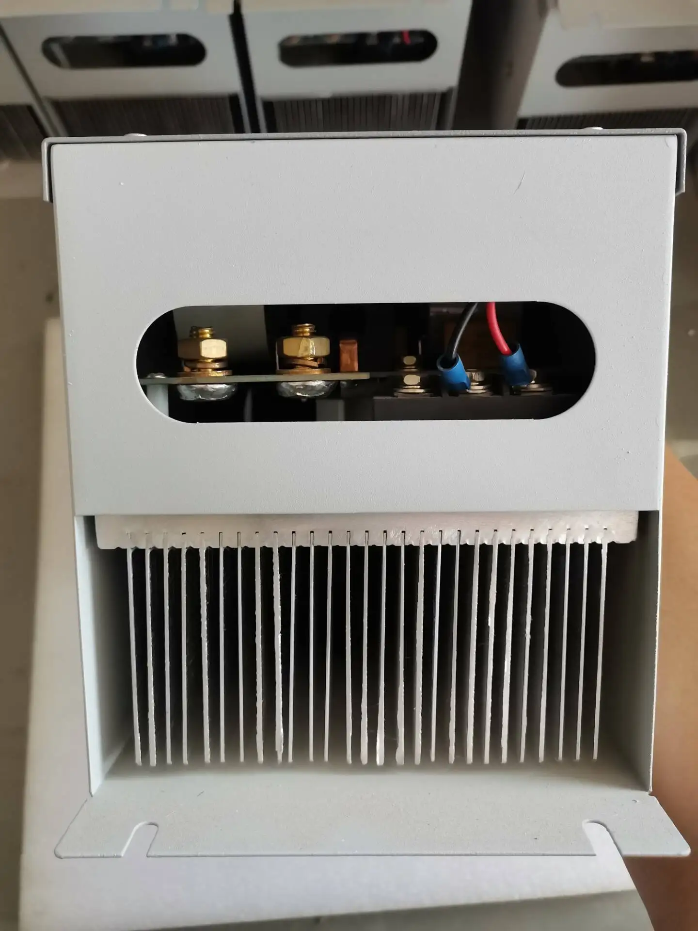 3 เฟส 10KW 10000W 380V 440V แผงควบคุมความร้อนเหนี่ยวนําแม่เหล็กไฟฟ้าพร้อมกล่องควบคุม