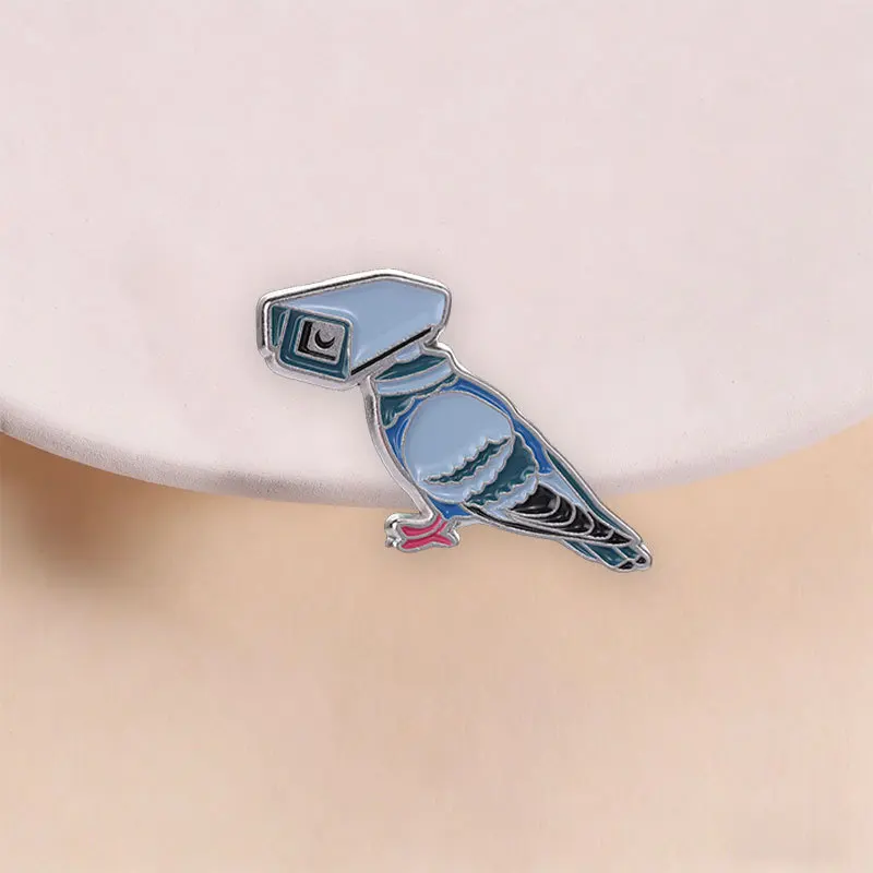 Creative Geometric Blue Bird Brooch Vintage Art Style Metal Enamel Pin Badge DIY Clothing Bags Hat Scarf T-shirt Jeans Accessory