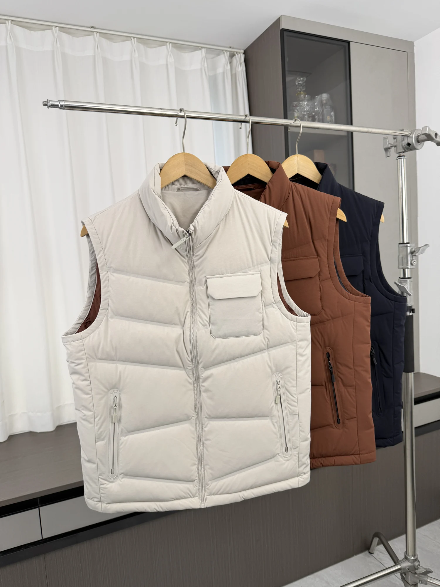 Men's Casual down Vest Jacket Autumn Winter Outdoor Warm Stand Collar Duck Feather Lightweight Fashionable Urban Style