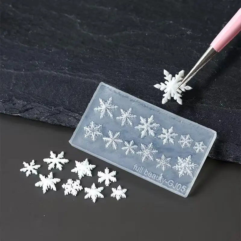**1Pc Christmas Snowflakes 3D Acrylic Nail Mold Nail Art Decoration DIY Silicone Transparent Manicure Template For Nail Charm