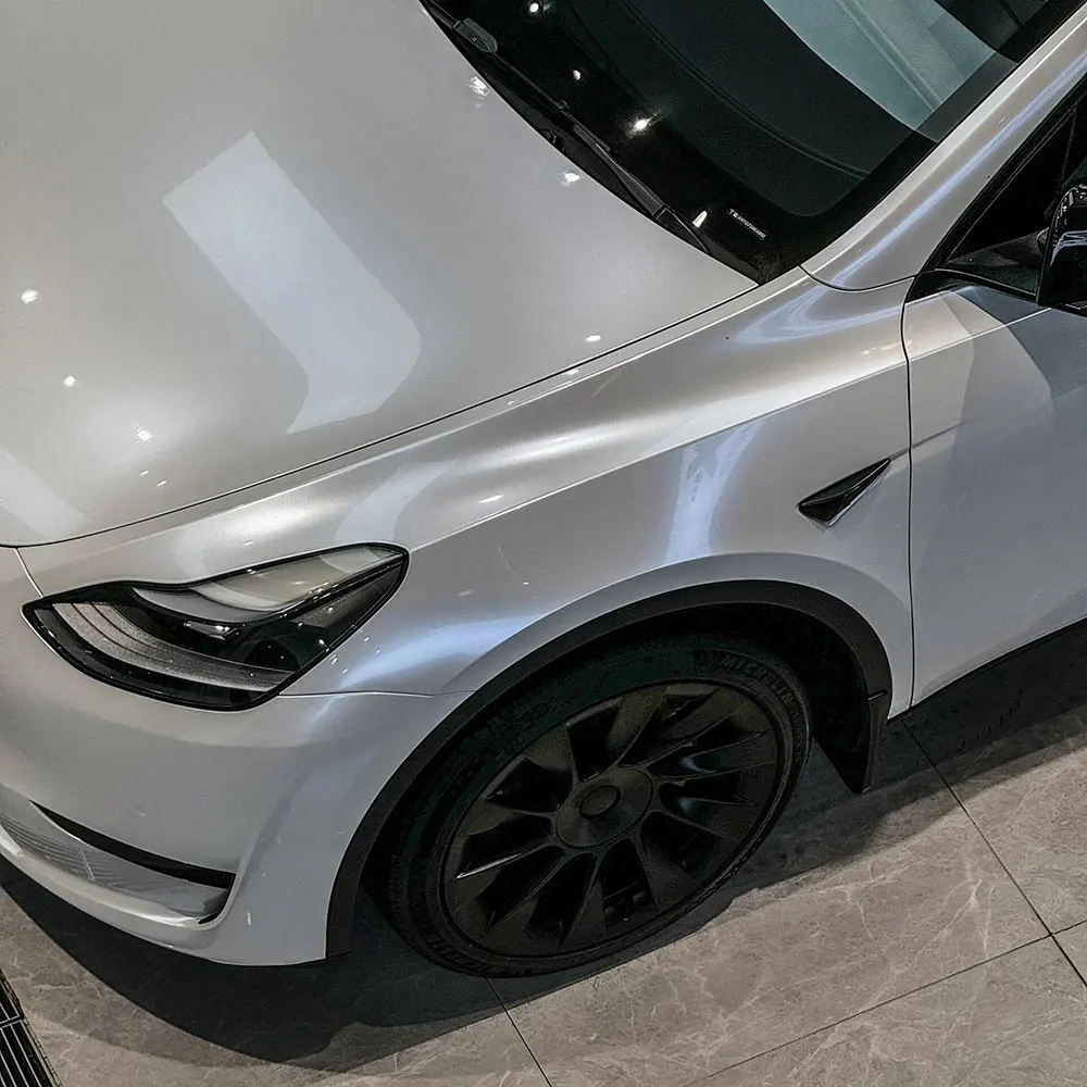 

Высокое качество 2021, 1,52X17 м, без пузырей воздуха, растягивающаяся матовая хромированная белая наклейка, автомобильная пленка, ПЭТ, металлик, белый цвет