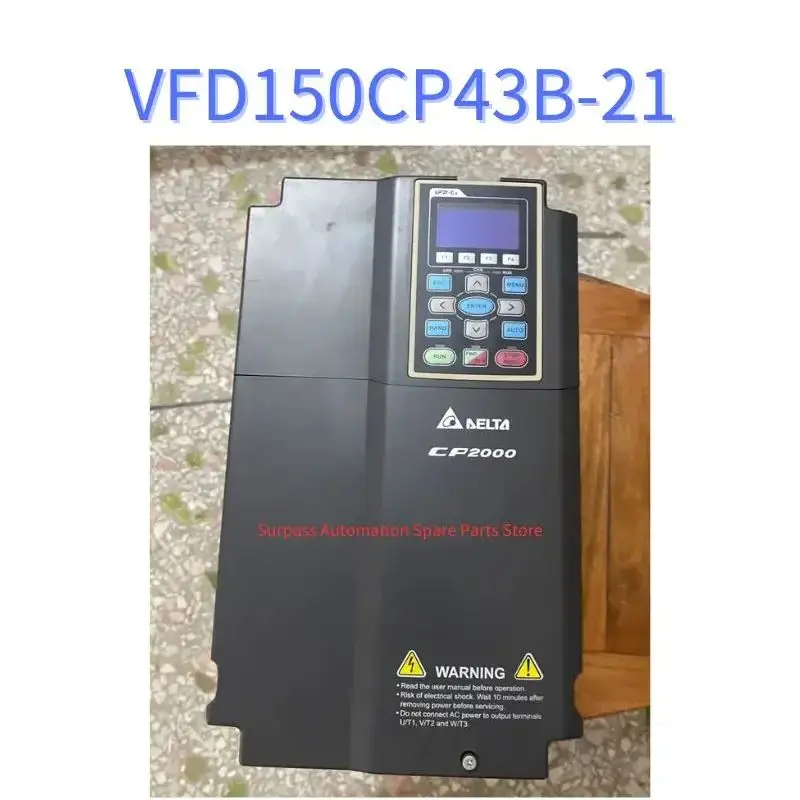 

VFD150CP43B-21 Используется Инвертор CP2000 11 кВт/15 кВт Функция проверки ОК
