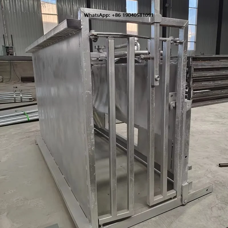 New Galvanized Carbon Steel Sheep Flip Restraint Frame for Veterinary and Farm Use