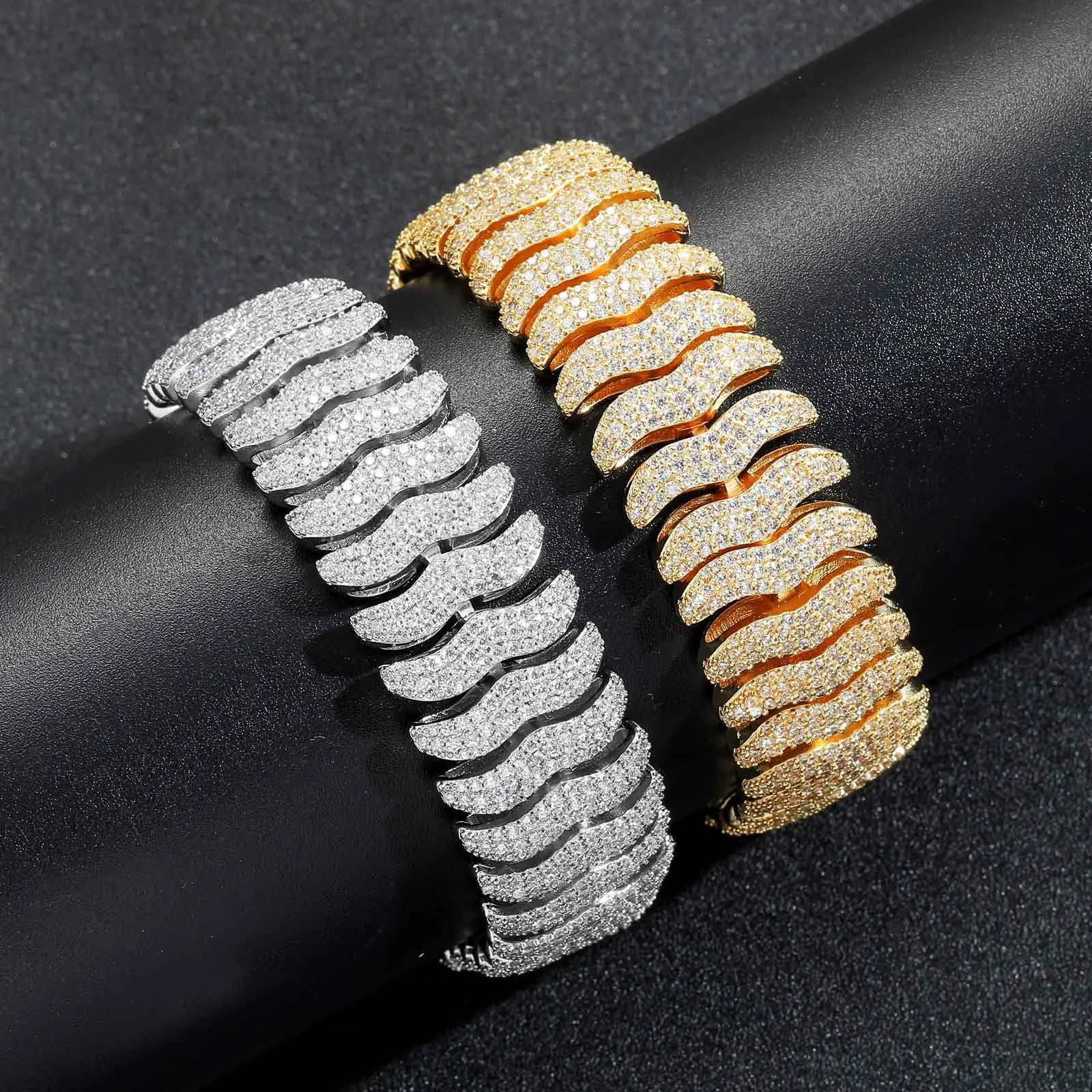 22mm Iced Out Wavy Curb Bracelet Gold Silver Plated Cubic Zircon Thick Hip Hop Men Statement Bracelet